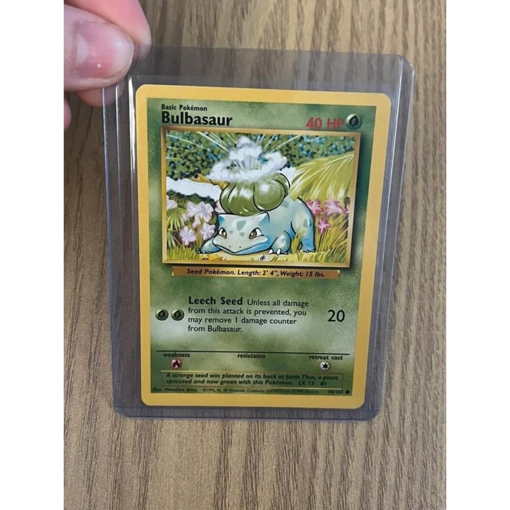 Bulbasaur Pokemon Card